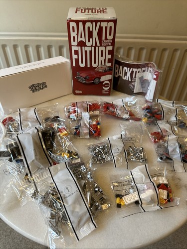 Back the future crimson - back,