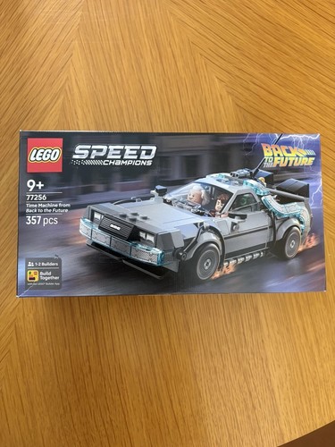 Lego 77256 back - back, future
